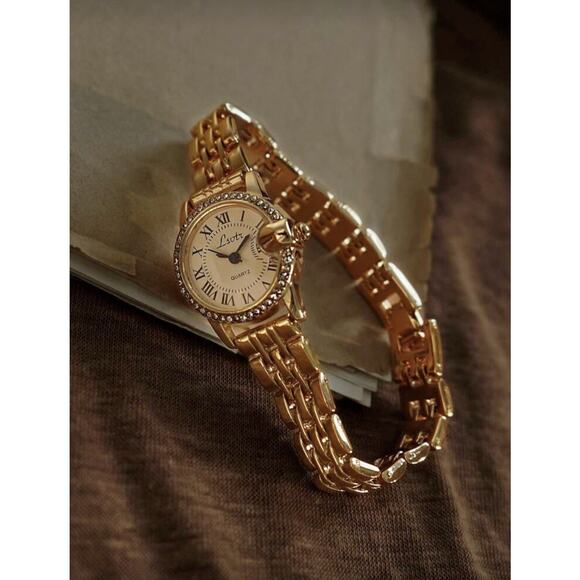 Gold French Vintage Style Unique Dainty Women’s Wrist Watch Trendy Cute Gift